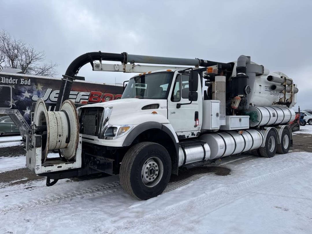 Image of International 7600 Primary image