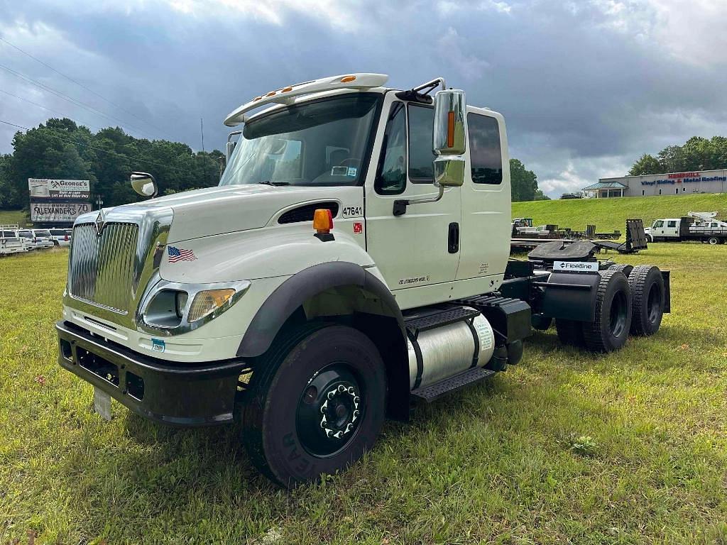 Image of International 7600 Primary image