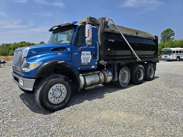Image of International 7600 equipment image 3