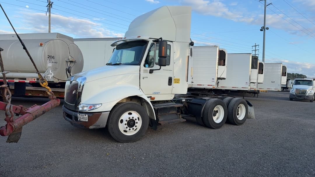 Image of International 8600 Primary image