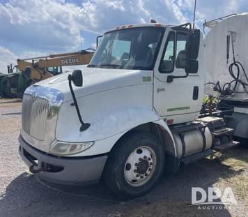 Main image International 8600