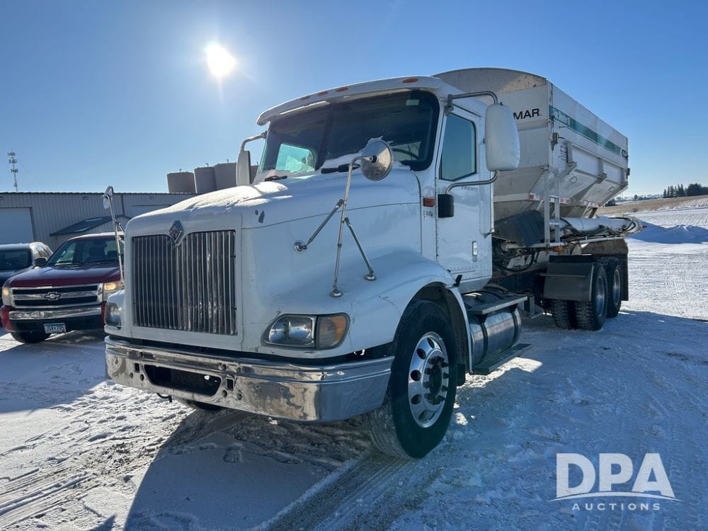 2007 International 9200i Equipment Image0