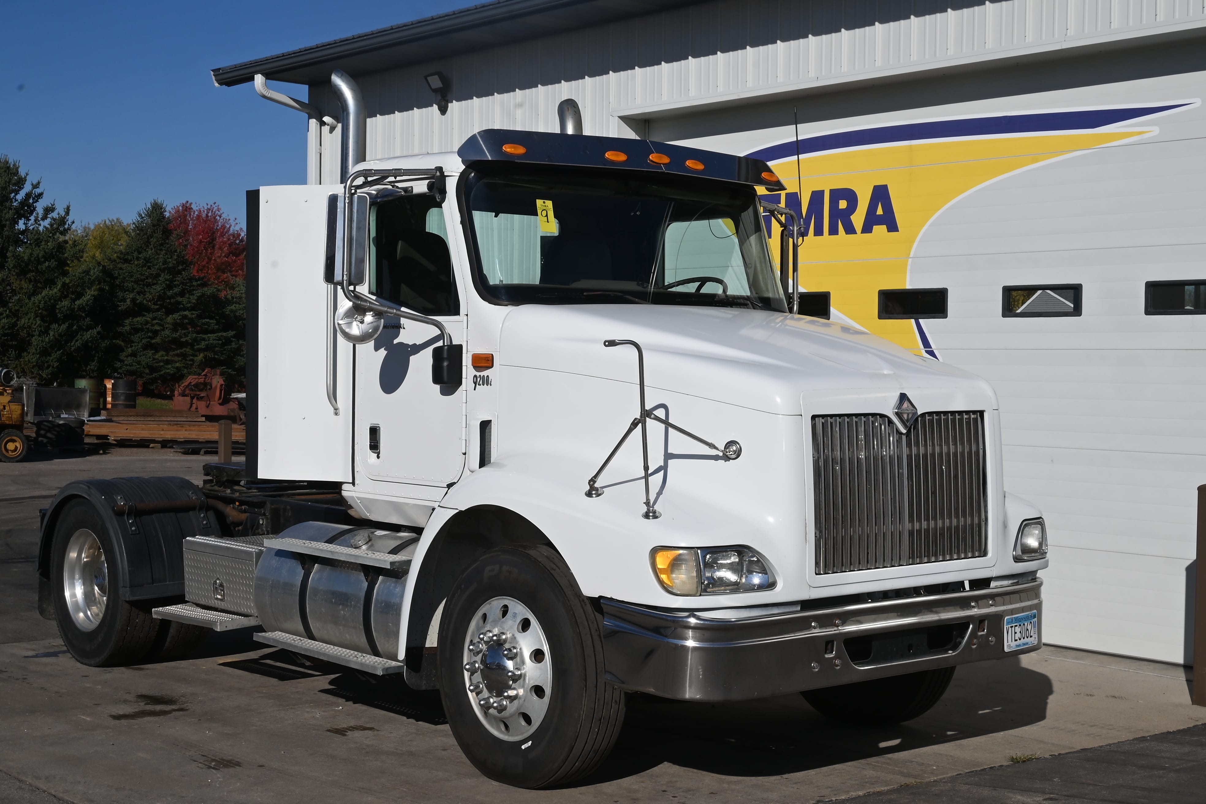 2007 International 9200i Equipment Image0