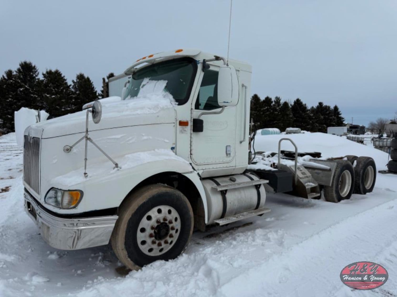 2007 International 9200i Equipment Image0