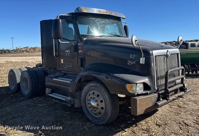 Image of International 9400i equipment image 2