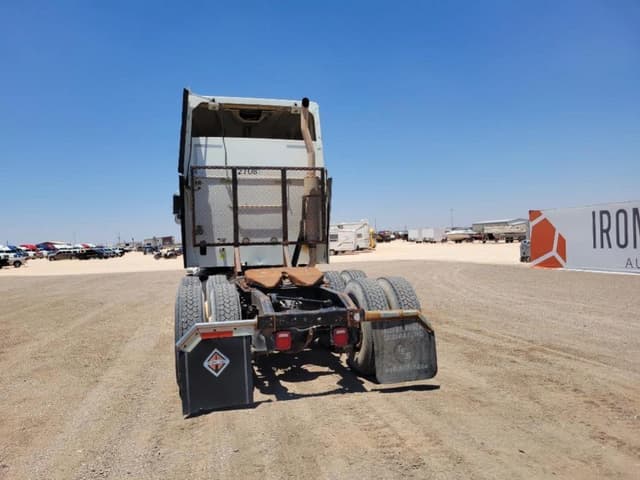 Image of International 9400i equipment image 3