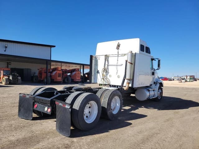 Image of International 9400i equipment image 4