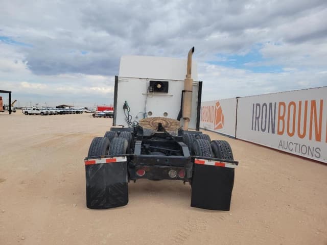 Image of International 9400i equipment image 3