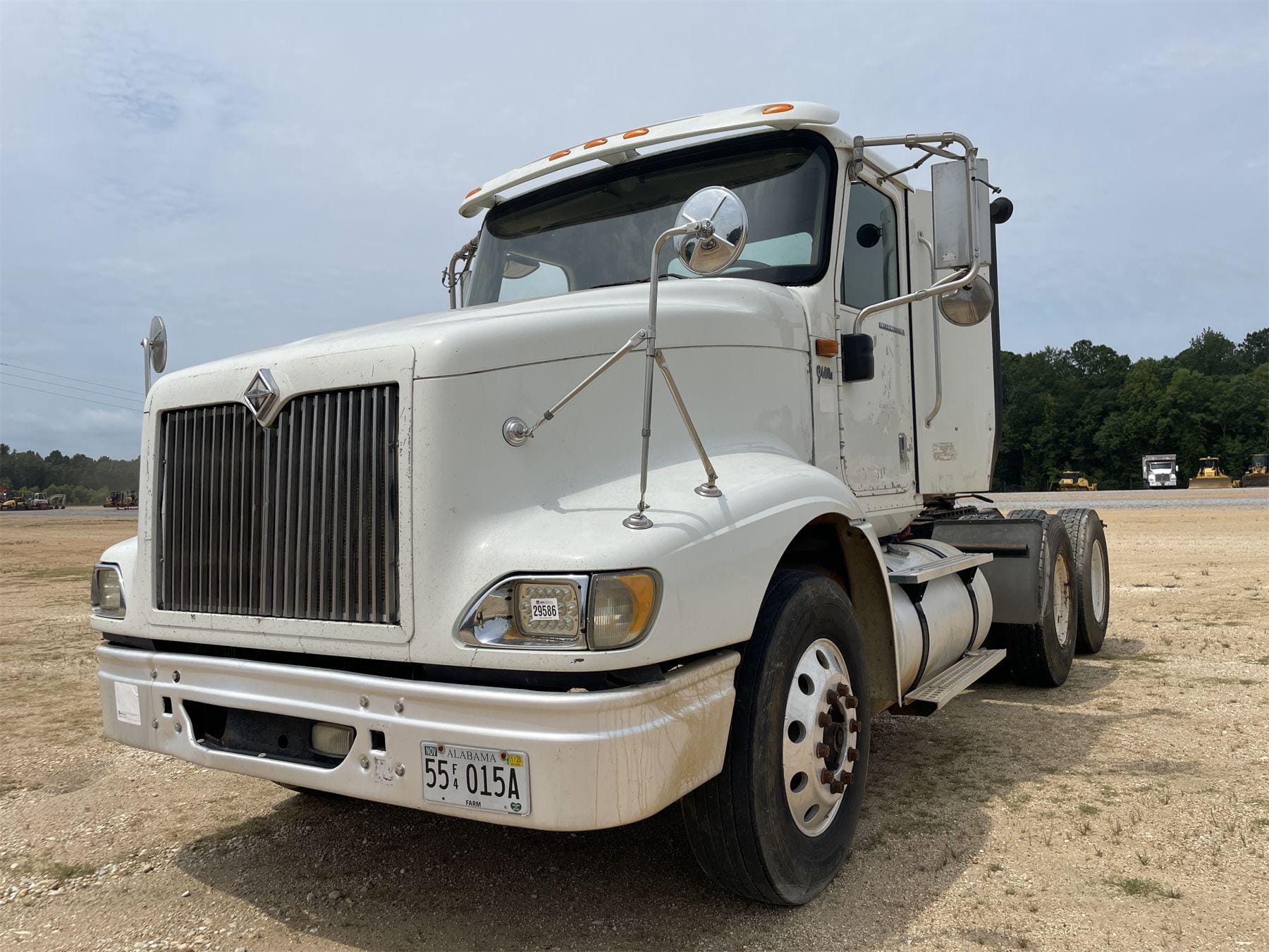 Main image International 9600