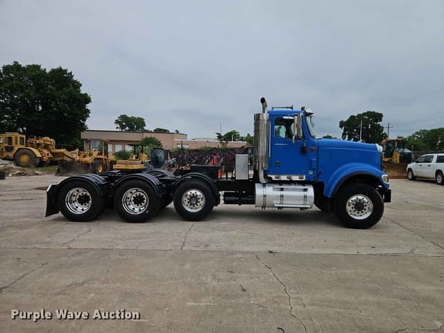 Image of International Paystar 5900I equipment image 3