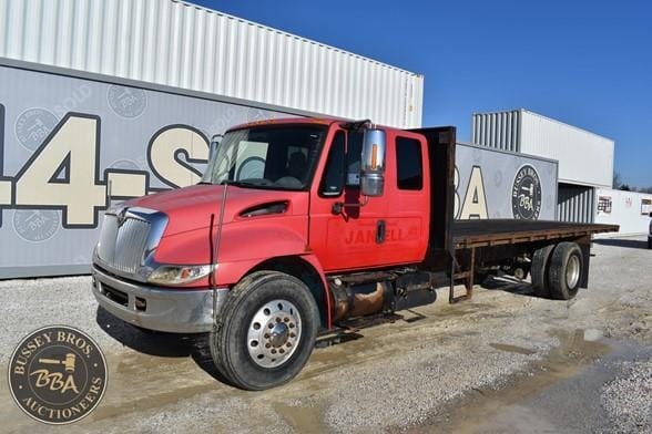 2007 International 4300 Equipment Image0