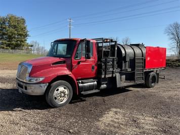 Main image International 4300