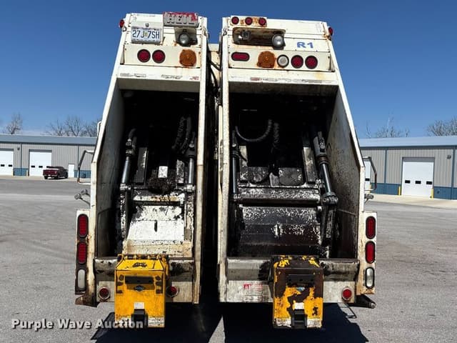 Image of International SF625 equipment image 4