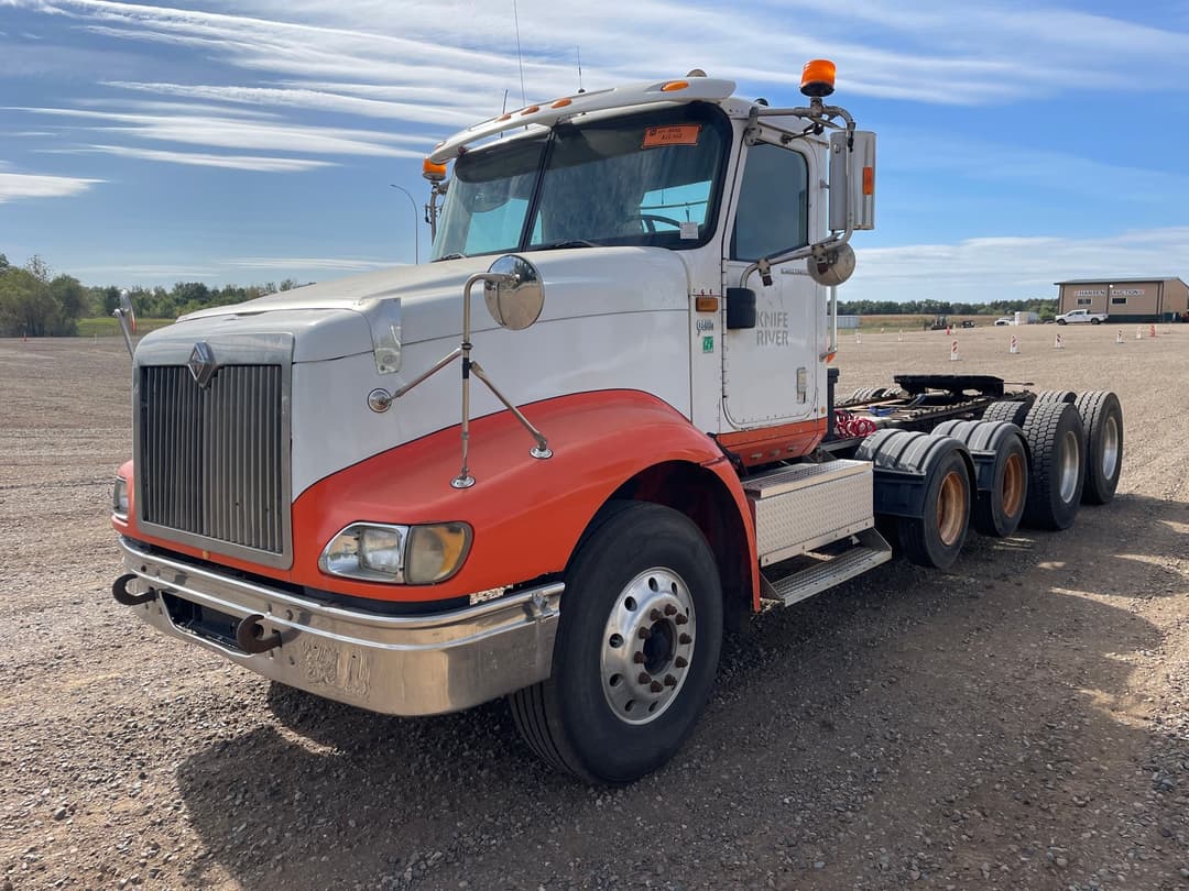 Image of International 9400i Primary image