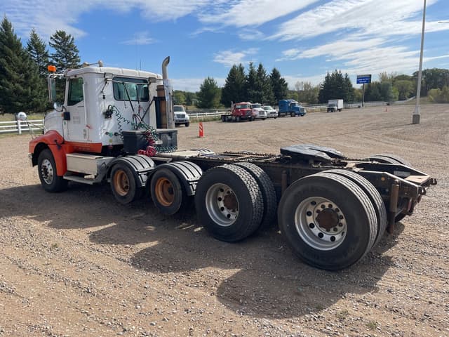 Image of International 9400i equipment image 2