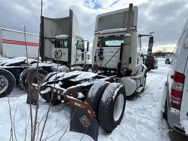 Image of International Transtar 8600 equipment image 4