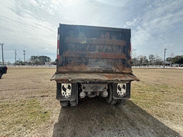 Image of International  Transtar 8600 equipment image 3