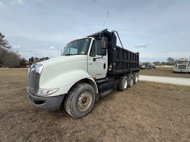 2007 International  Transtar 8600 Equipment Image0