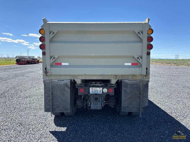 Image of International WorkStar 7600 equipment image 3
