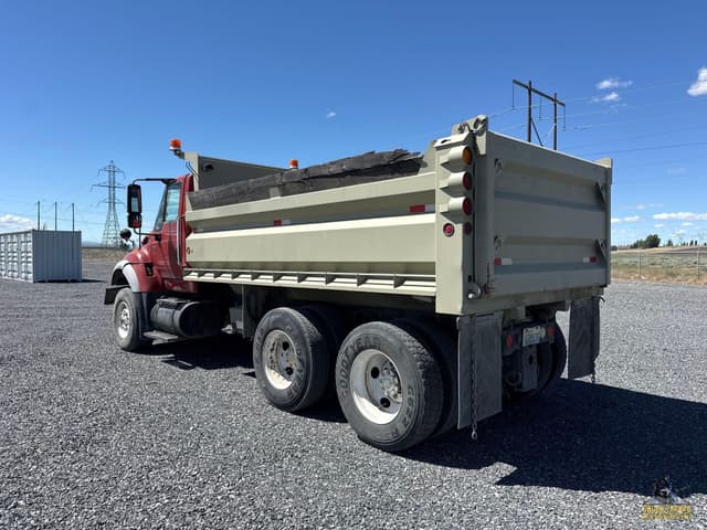 Image of International WorkStar 7600 equipment image 2