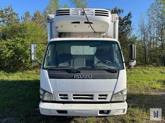 Image of Isuzu NQR equipment image 1
