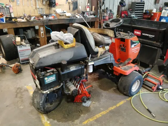 Image of Jacobsen Green's King IV Plus equipment image 4