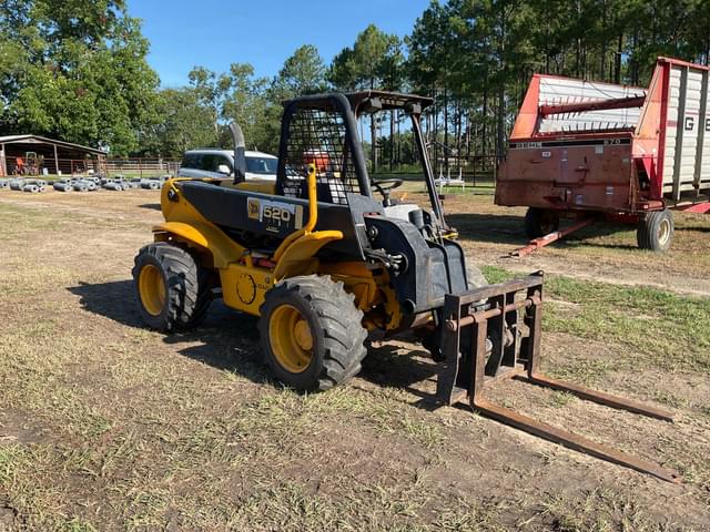 Image of JCB 520 equipment image 2