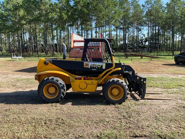 Image of JCB 520 equipment image 3