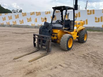 Main image JCB 520