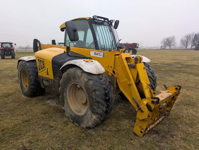 Image of JCB 541-70 Agri Plus equipment image 2