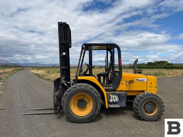 Image of JCB 930 equipment image 2
