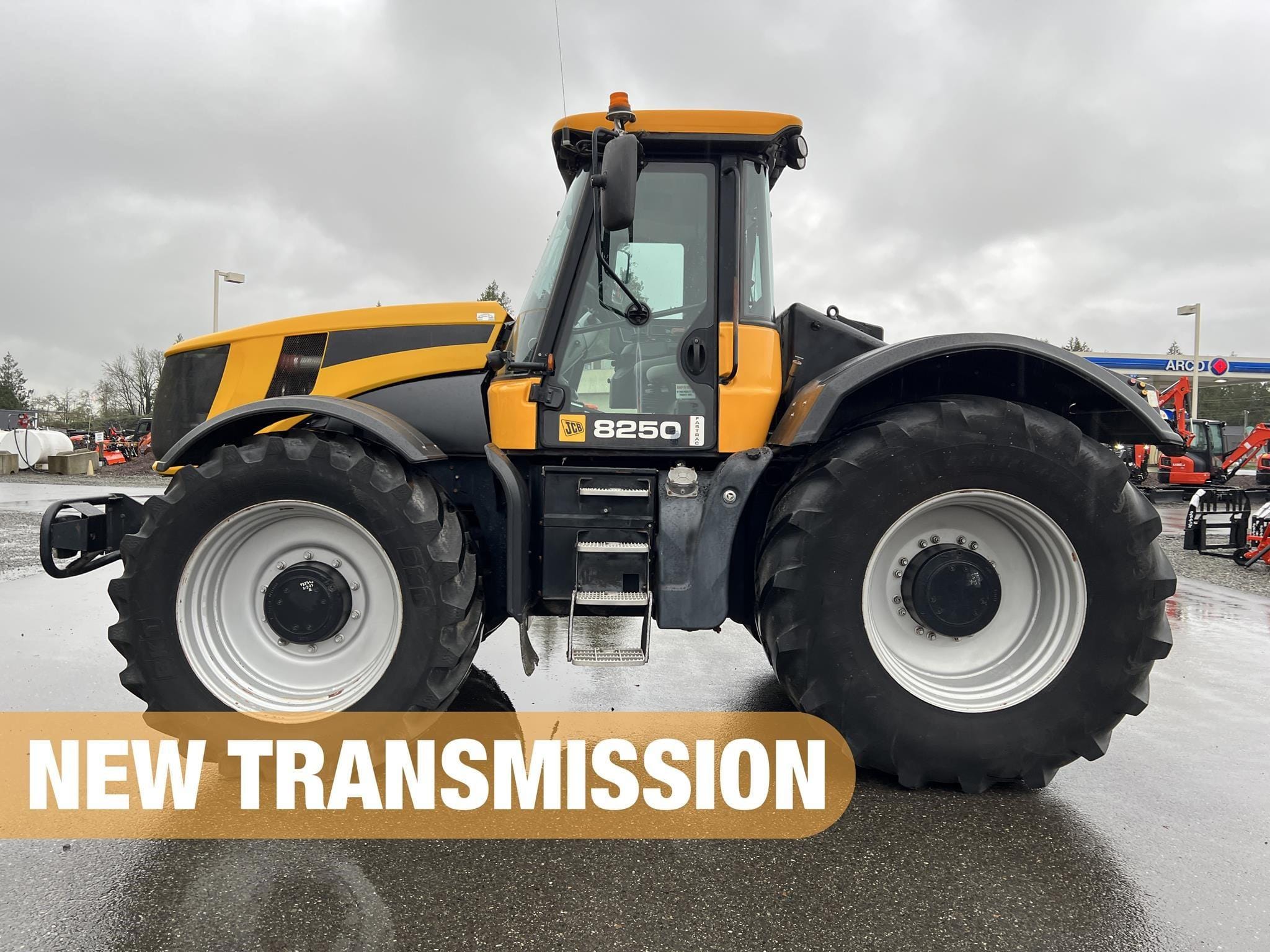 2007 JCB Fastrac 8250 Equipment Image0