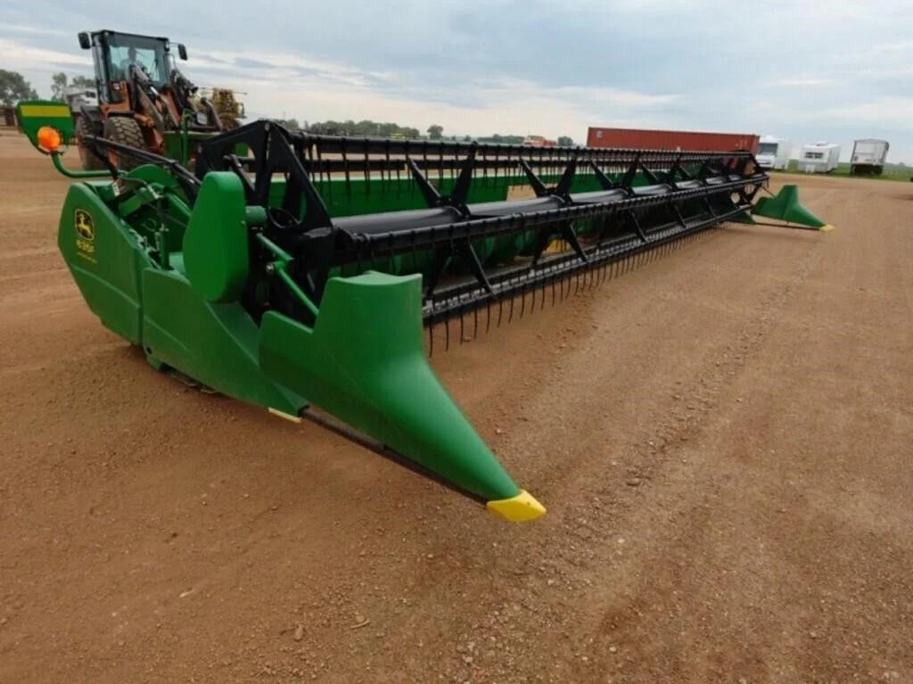 Image of John Deere 635F Primary image