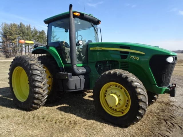 Image of John Deere 7730 equipment image 4