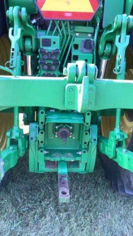 Image of John Deere 7830 equipment image 4