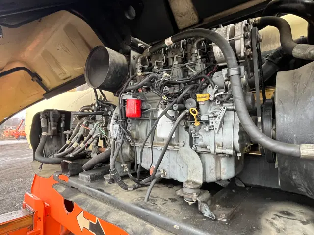 Image of JLG 1250AJP equipment image 4