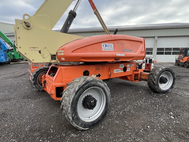 Image of JLG 1250AJP equipment image 1