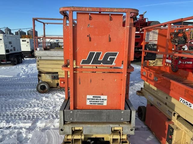 Image of JLG 1930ES equipment image 4