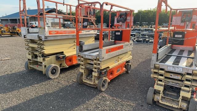 Image of JLG 1930ES equipment image 3