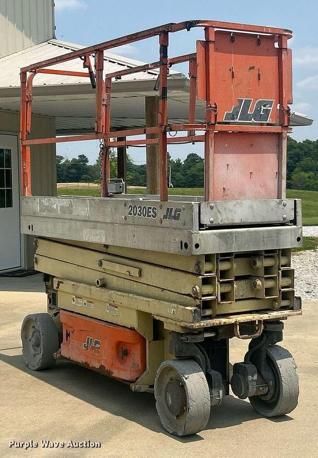 Image of JLG 2030ES equipment image 2