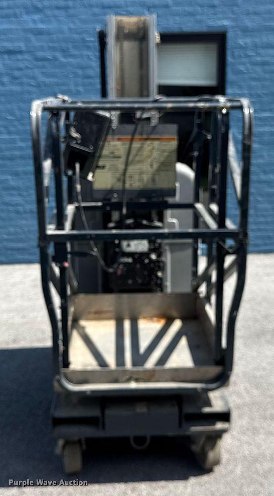 Image of JLG 20MVL equipment image 1