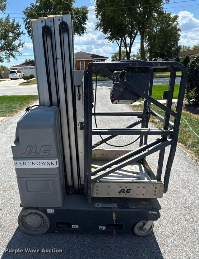 Image of JLG 20MVL equipment image 3