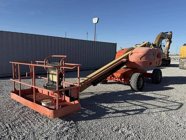 Image of JLG 400S equipment image 1