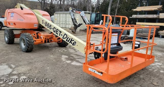 Image of JLG 400S equipment image 2