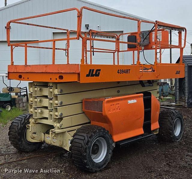 Image of JLG 4394RT equipment image 4