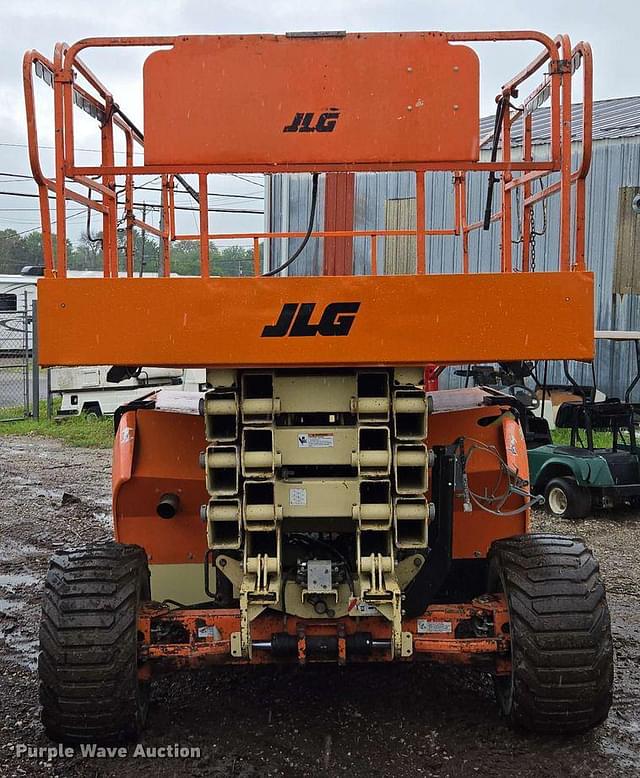 Image of JLG 4394RT equipment image 1