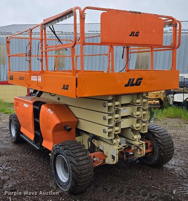Image of JLG 4394RT equipment image 2