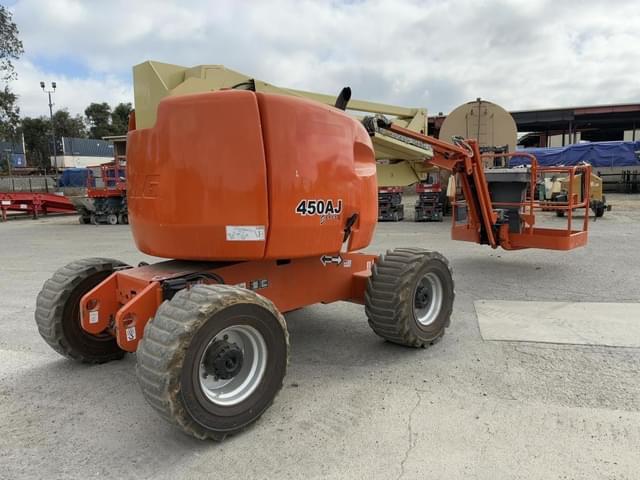 Image of JLG 450AJ equipment image 2