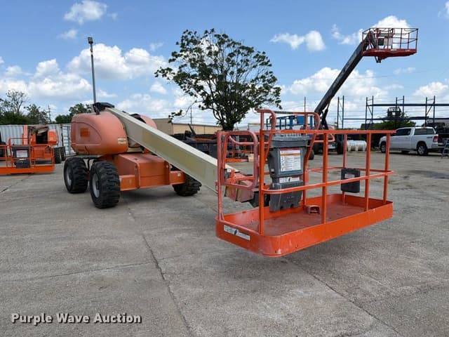 Image of JLG 600S equipment image 2