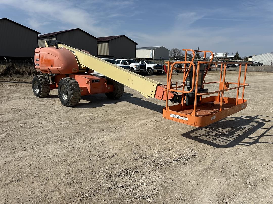 Image of JLG 600S Primary image